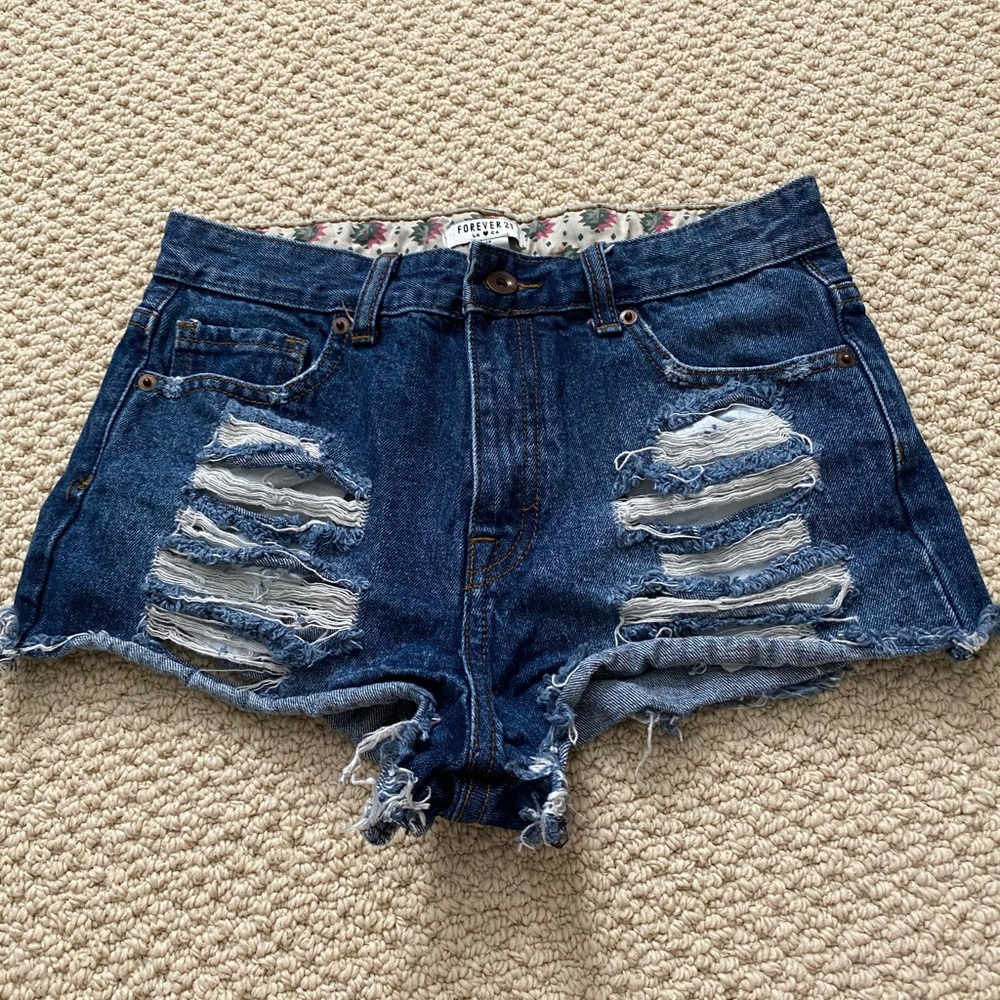 2/$20 Forever 21 denim shorts size 26